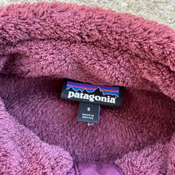 Women’s Patagonia Re-tool jacket- size small - Picture 3 of 3